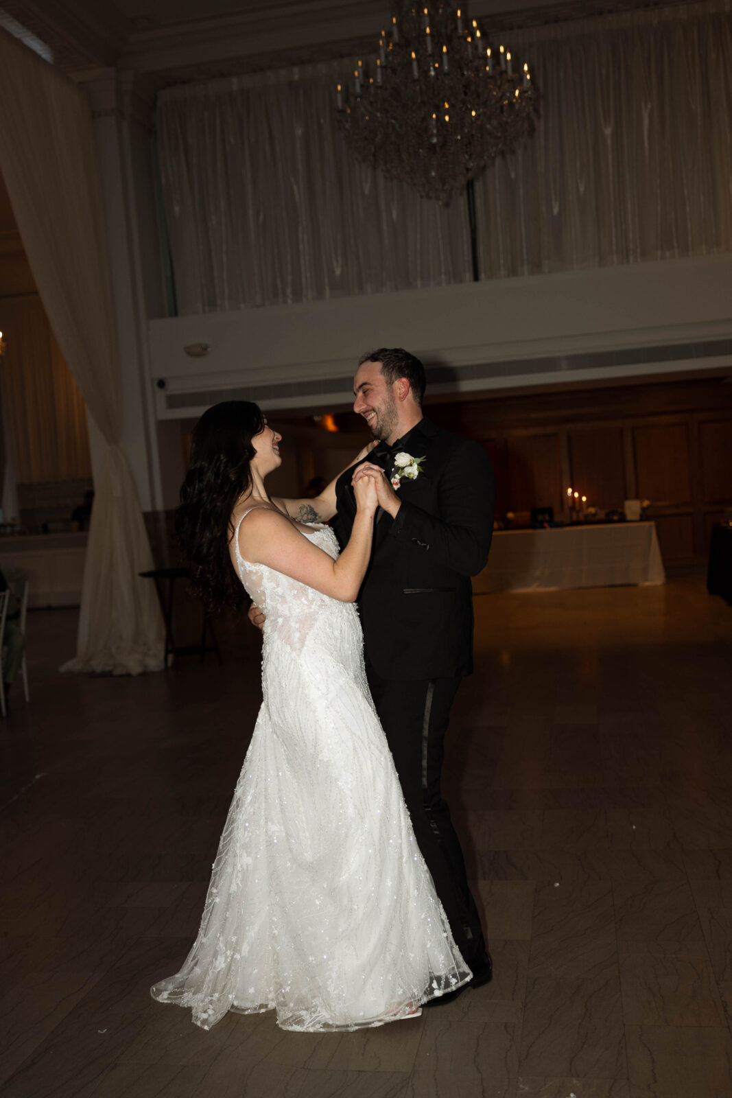 G Pub Wedding First Dance